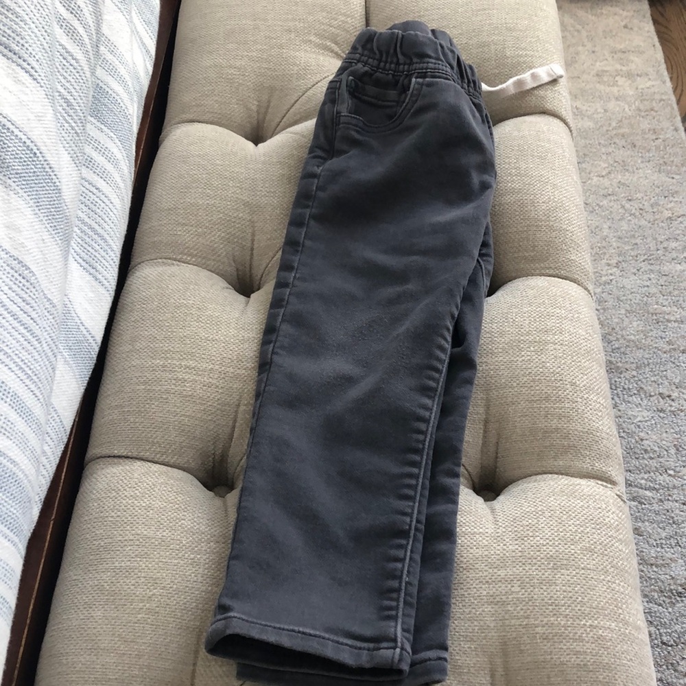 Gap slim fit toddler pull on jeans